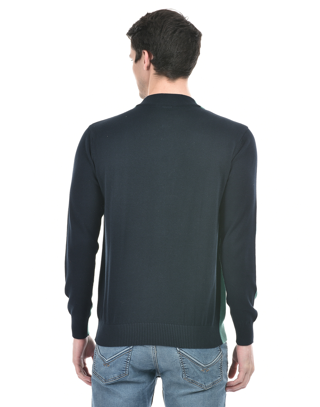 Numero Uno Men Solid Green Sweater